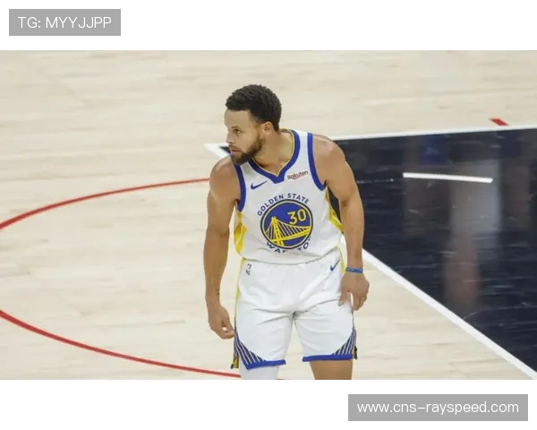 NBA季前赛勇士惜败快船库里砍下20分难救主全队表现引热议